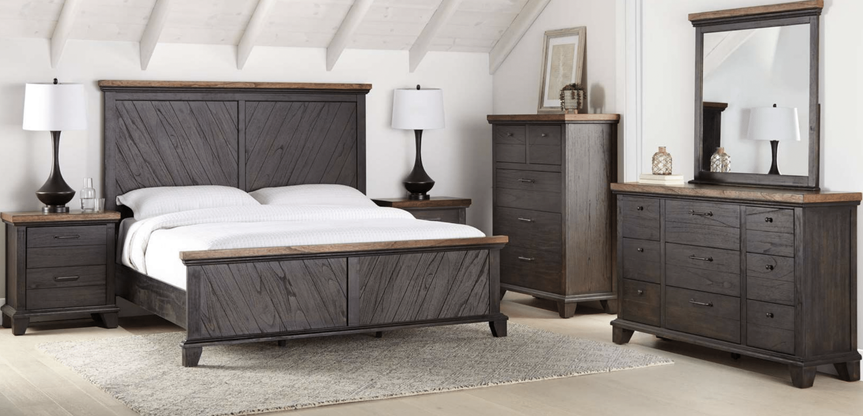 View Bear Creek Queen Bed Group